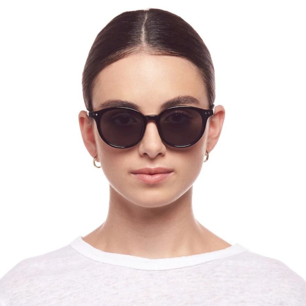 Le Specs Black Round Sunglasses with Red Case - Picture 3 of 5